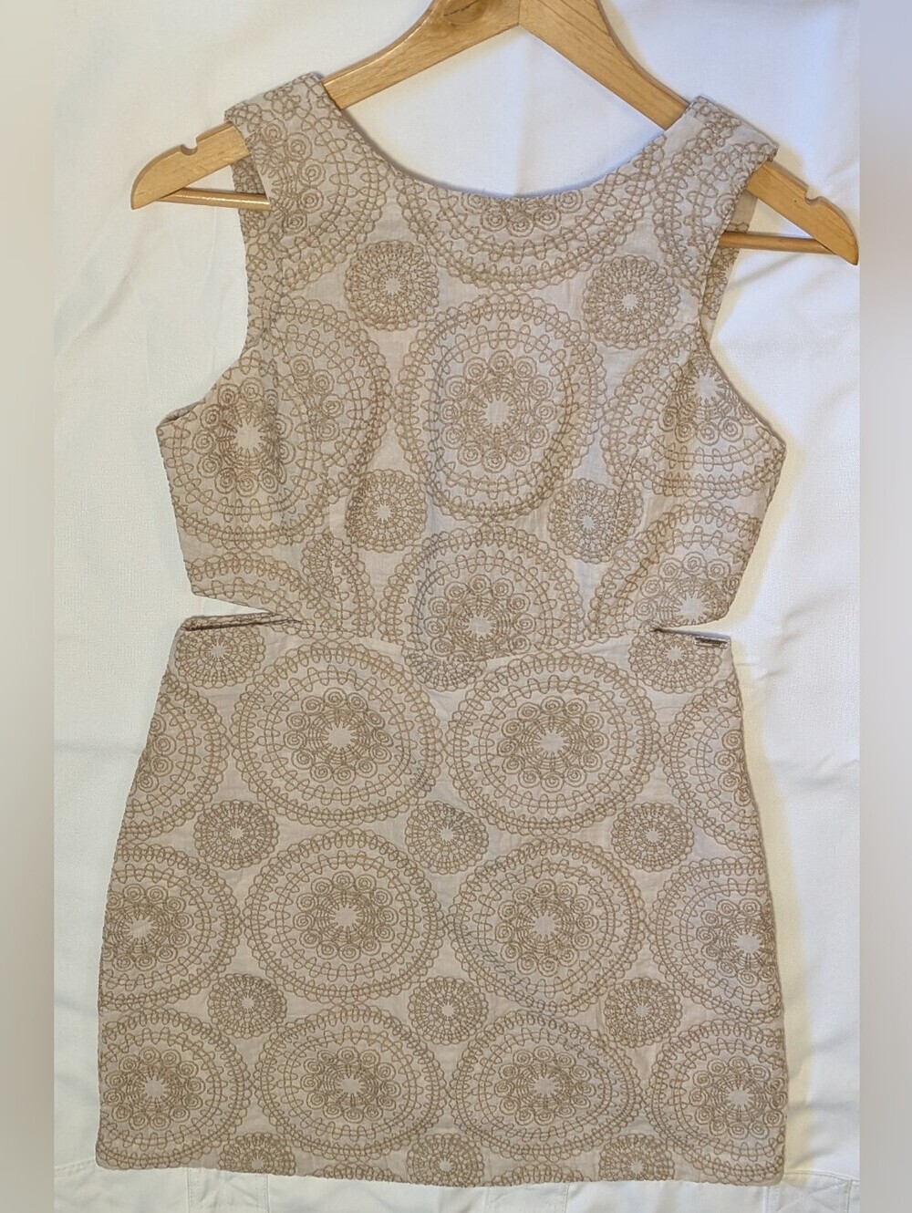 Beige Patterned Sleeveless Midi Dress